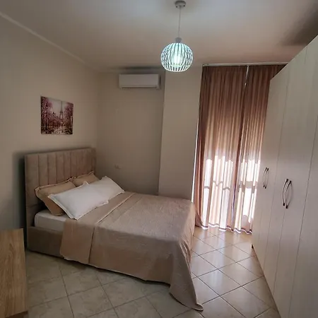 Liam's * Golem (Tirana)