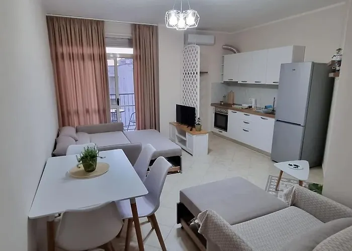 Liam's * Golem (Tirana)